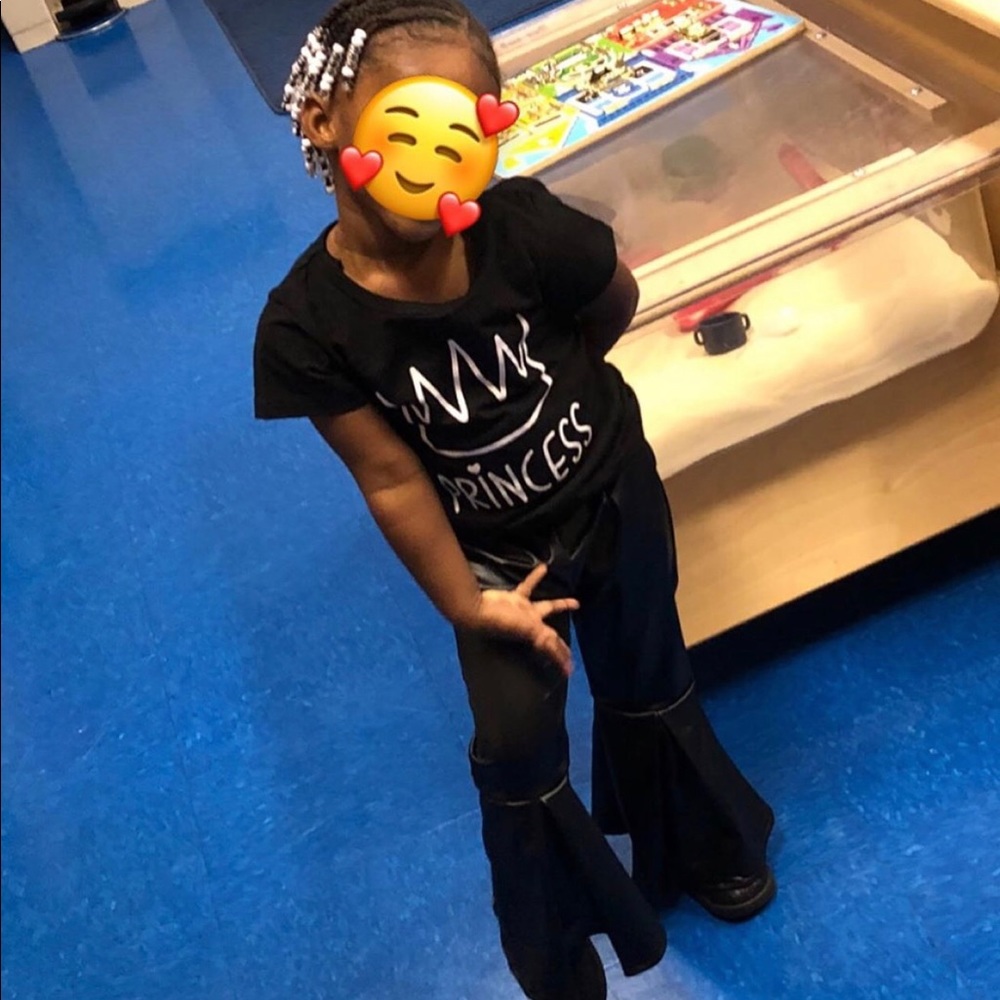 2 pc Princess Bell bottom set